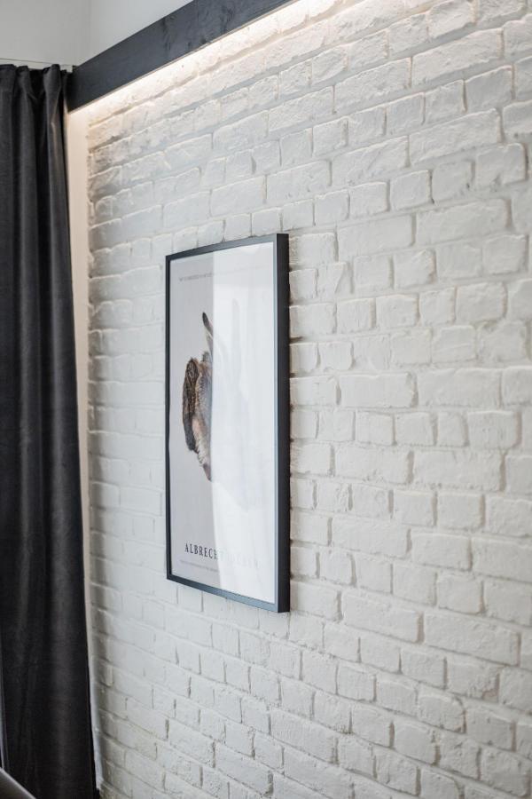 Chic Central City Rooms By Home2 Vienna Exterior photo